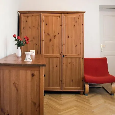 Ai Quattro Angeli Lägenhetshotell