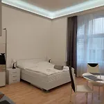 Ai Quattro Angeli Lägenhetshotell 3*