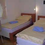 Ai Quattro Angeli Lägenhetshotell Prag